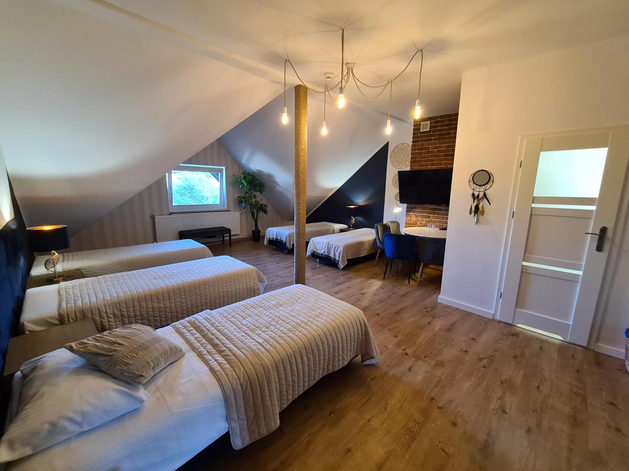 Hotel Kurpia Arte Nowogród Eksteriør billede
