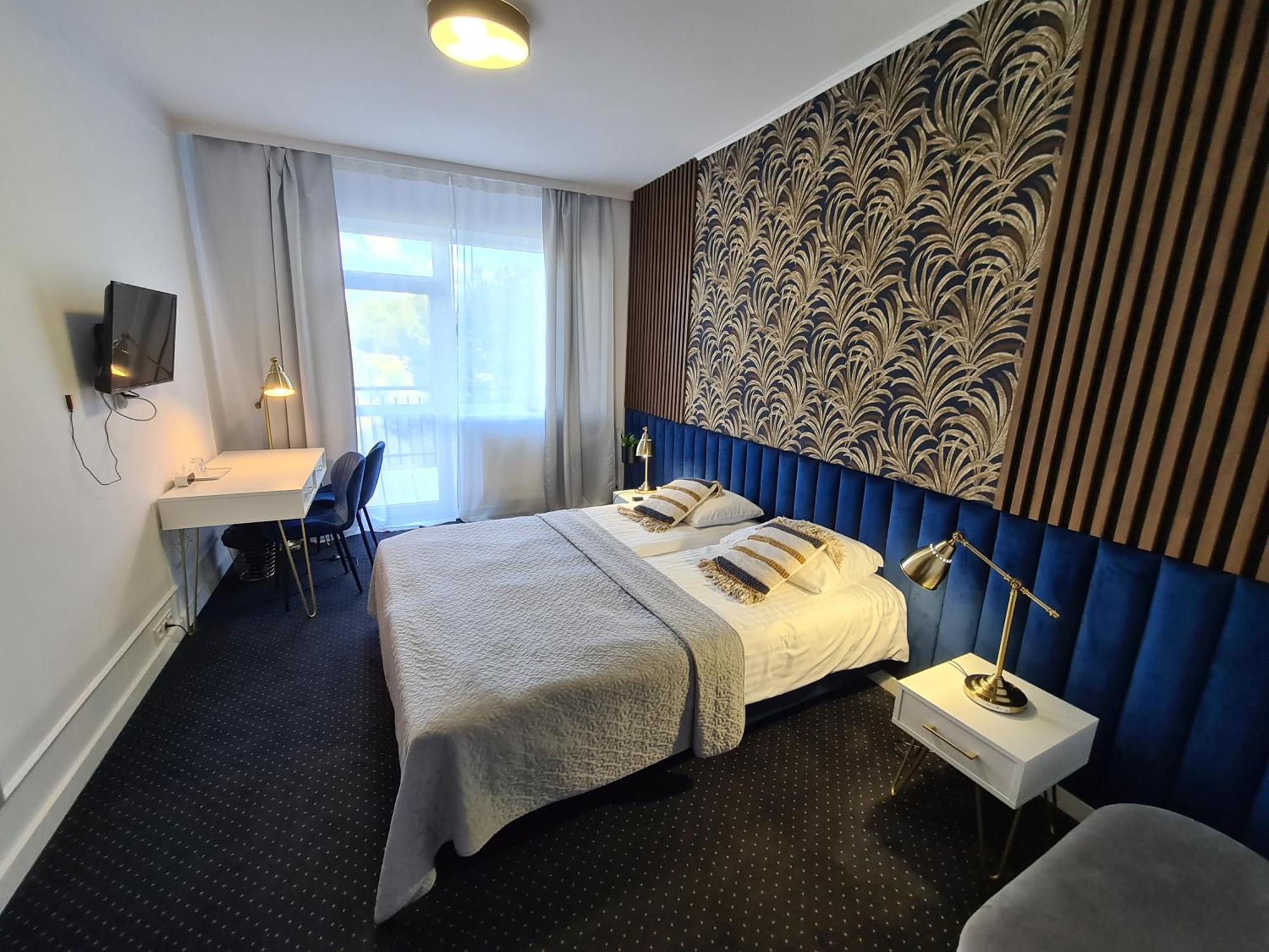 Hotel Kurpia Arte Nowogród Eksteriør billede