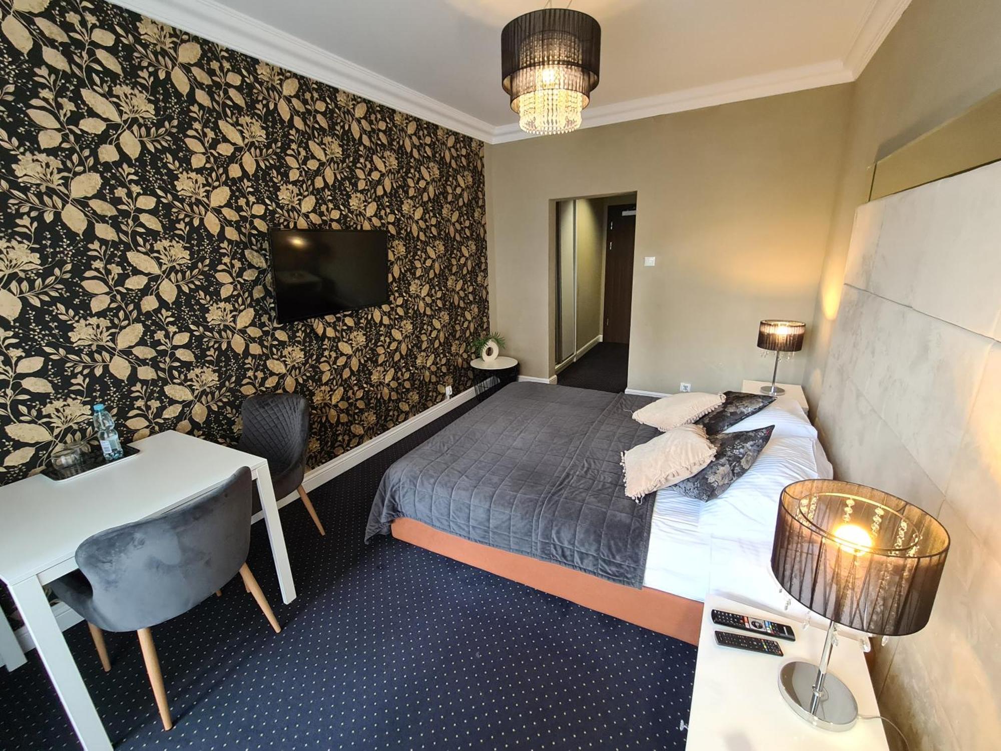 Hotel Kurpia Arte Nowogród Eksteriør billede